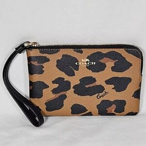 Coach Corner Zip Wristlet Leopard Print NEW Tag 7303 Wallet Saddle Leather Strap